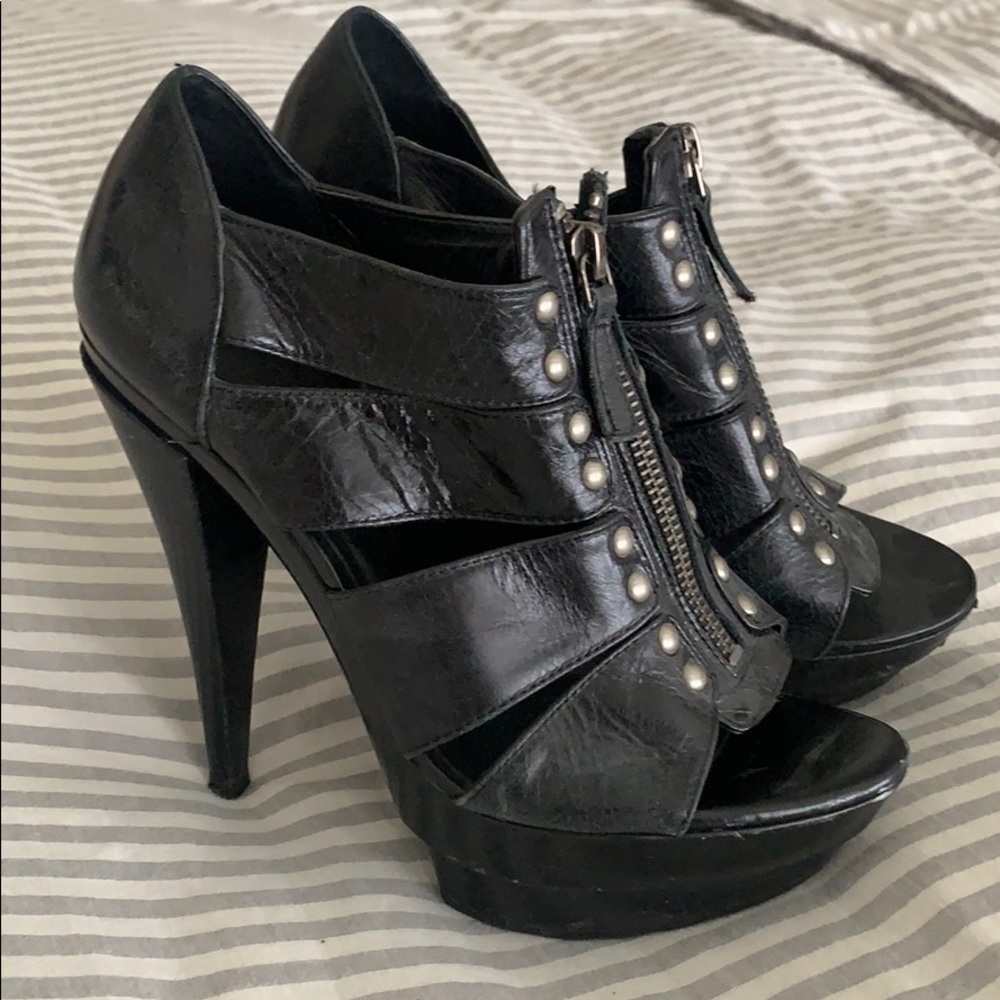 Jessica Simpson platform Toe stilettos